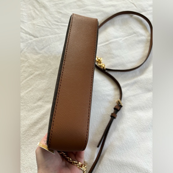 Michael Michael Kors Jet Set Purse - Picture 6 of 7